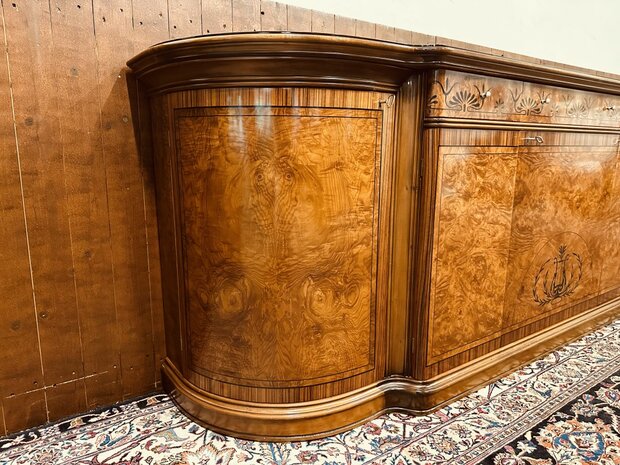 Antieke-Italiaanse-Grote-Dressoir