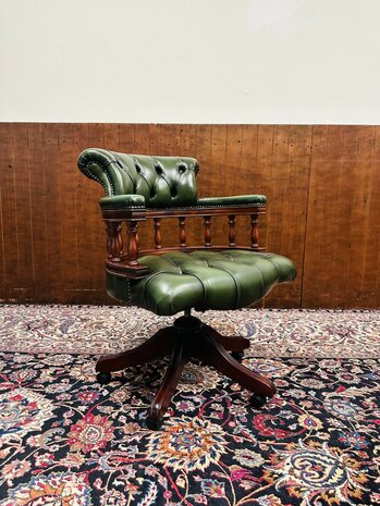 Chesterfield-Captain-Chair-Groen