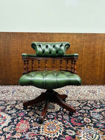 Chesterfield-Captain-Chair-Groen