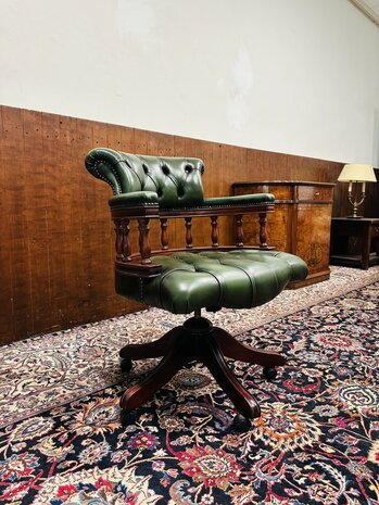 Chesterfield-Captain-Chair-Groen