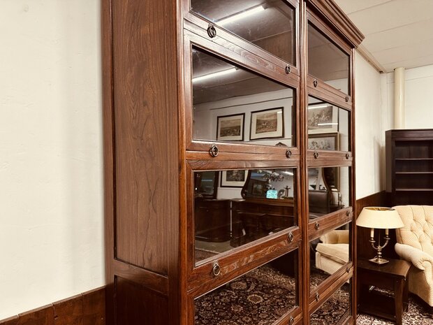 Oud-Engelse-Globe-Wernicke-Boekenkast