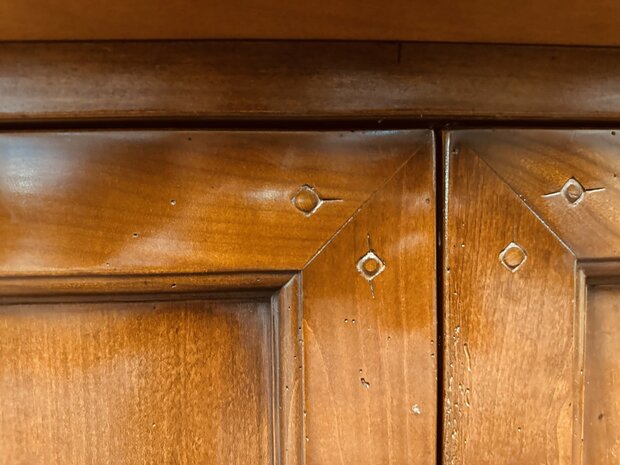 Italiaanse-Assi-D'assolo-Dressoir
