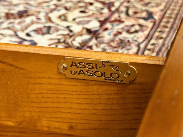 Italiaanse-Assi-D'assolo-Dressoir