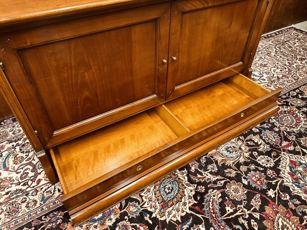Italiaanse-Assi-D'assolo-Dressoir