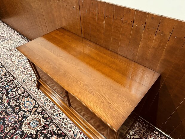 Italiaanse-Assi-D'assolo-Dressoir