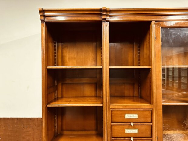 Italiaanse-Assi-D'assolo-Boekenkast