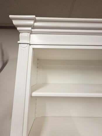 Witte-klassieke-boekenkast-kast-8