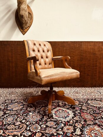 Engelse-Klassieke-President-Chair