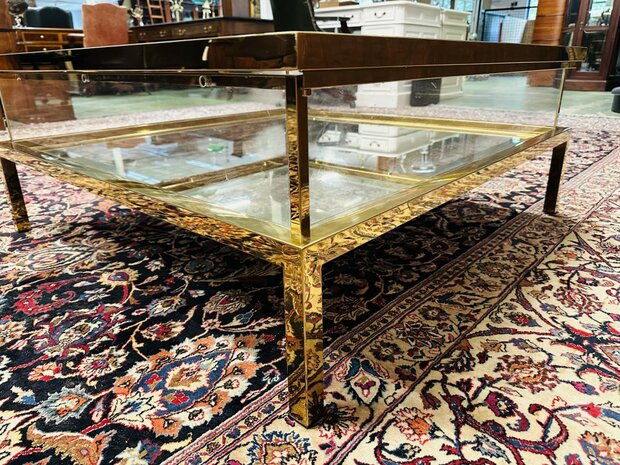 Regency-Eichholtz-Harvey-Salontafel