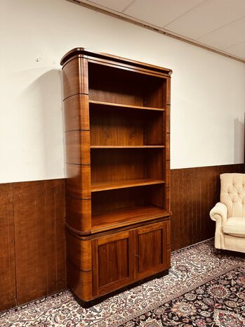 Klassieke-Art-Deco-Boekenkast