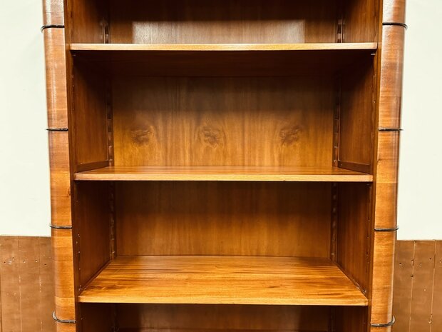 Klassieke-Art-Deco-Boekenkast