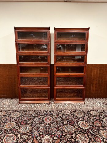 Engelse-Klassieke-Globe-Wernicke-Boekenkast