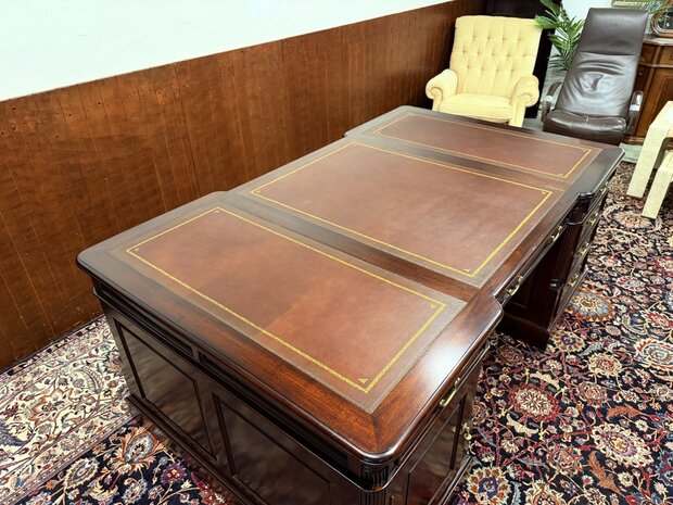 Groot-Klassiek-Engels-Antiek-Bureau-Partnerdesk-Lederen-Inleg-15