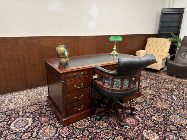 Klassiek-Engels-Oud-Antiek-Chesterfield-Globe-Wernicke-Bureau-Desk-met-Zwart-Lederen-Inleg