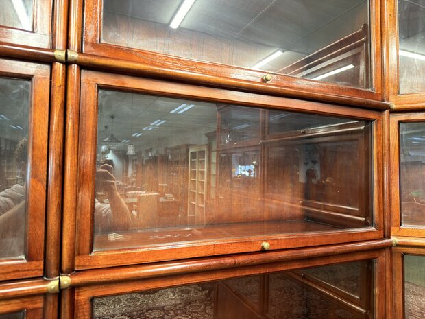 Klassiek-Oud-Engels-Antiek-Chesterfield-Originele-Globe-Wernicke-Modulaire-Boekenkast-Hoekkast-Bibliotheekkast-Vitrinekast