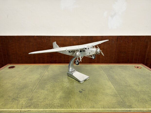 Authentic-Models-Ford-Trimotor-Model-Vliegtuig-miniatuur-Vliegtuig-Schaal-Vliegtuig-Handgemaakt