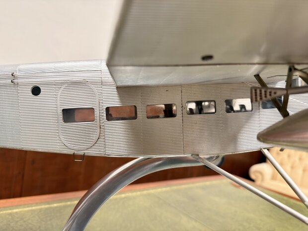Authentic-Models-Ford-Trimotor-Model-Vliegtuig-miniatuur-Vliegtuig-Schaal-Vliegtuig-Handgemaakt