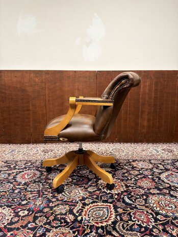 Klassiek-Engels-Antiek-Oud-Chesterfield-Bureaustoel-President-Chair-Nieuw