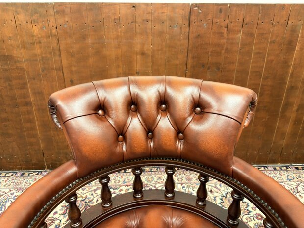 Klassiek-Engels-Antiek-Oud-Chesterfield-Bureaustoel-Chair-Captain-Chair-Stoel