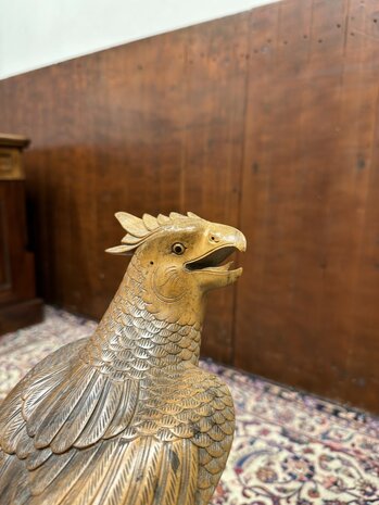 Antiek houtsnijwerk van diverse vogels