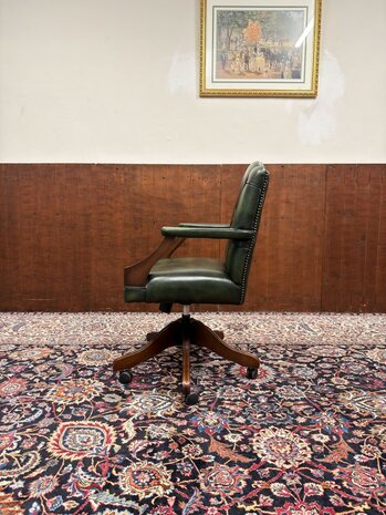Klassiek-Oud-Antiek-Engels-Chesterfield-Bureaustoel-President-Chair-Groen-Leder