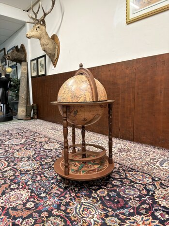 Klassiek-Oud-Antiek-Italiaans-Zoffoli-Bar-Drank-Globe-Barglobe-Weredbol-Vloermodel