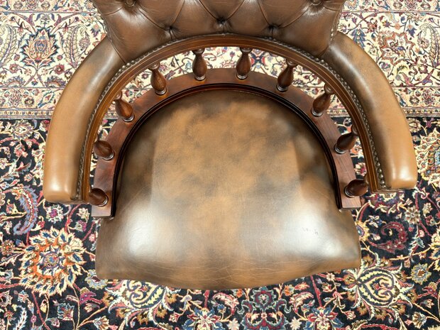 Engels-Klassiek-Oud-Antiek-Chesterfield-Bureaustoel-Office-Chair-Captain-Chair