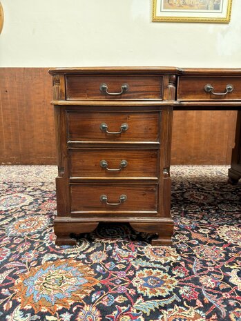 Engels-Klassiek-Antiek-Oud-Chesterfield-Bureau-Desk-Partnerdesk-Met-Groen-Olijf-Olijfgroen-Lederen-Inleg