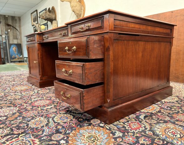 Klassiek-Oud-Engels-Antiek-Chesterfield-Mahoniehouten-Globe-Wernicke-Bureau-Desk-Partnerdesk
