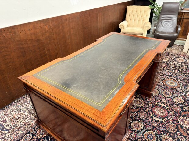 Klassiek-Oud-Engels-Antiek-Chesterfield-Mahoniehouten-Globe-Wernicke-Bureau-Desk-Partnerdesk