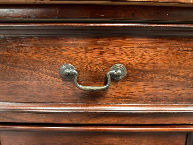 Antiek-Oud-Engels-Klassiek-Chesterfield-Bureau-Desk-Mahoniehout-met-Groen-Leder