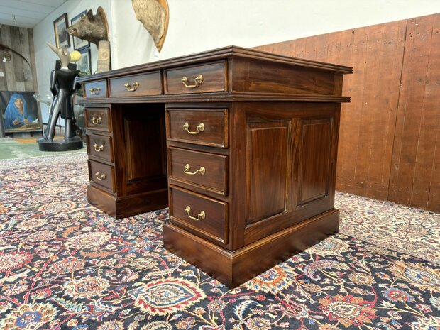 Antiek-Oud-Engels-Klassiek-Chesterfield-Bureau-Desk-Mahoniehout-met-Groen-Leder