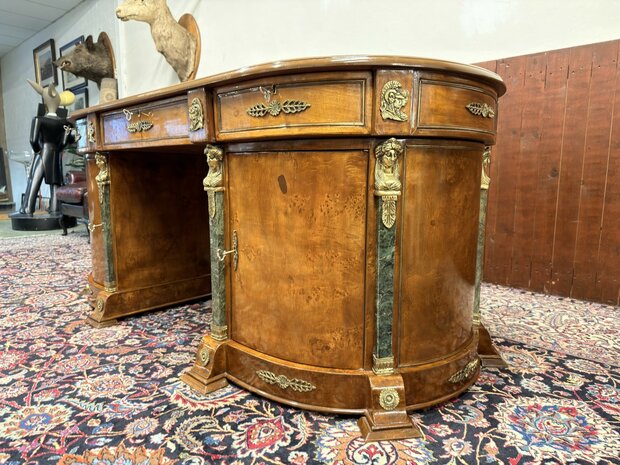 Antiek-Klassiek-Oud-Frans-Louis-Lodewijk-XIV-Bureau-Desk-met-Bronzen-ornamenten