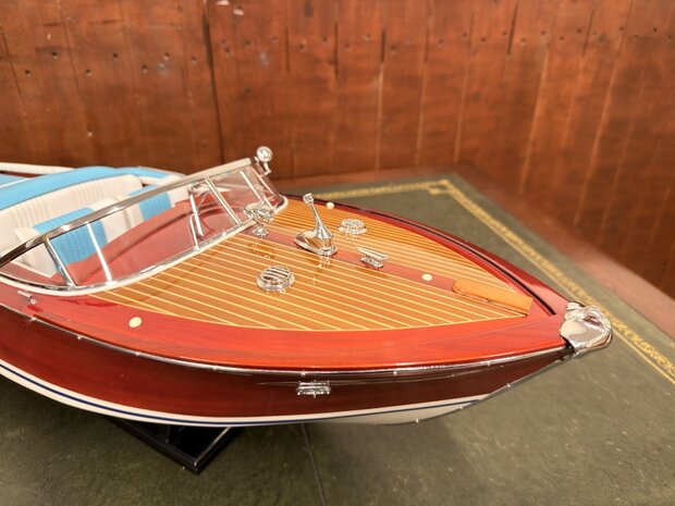 Schaalmodel-Modelboot-Riva-Aquarama-Met-Certificaat-9