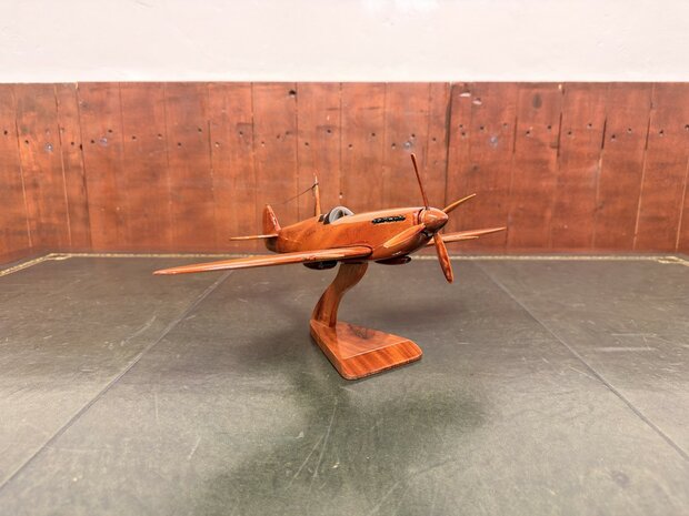 Klassiek-Engels-Antiek-Oud-Mahoniehouten-Modelvliegtuig-Schaalvliegtuid-Spitfire-Vliegtuig