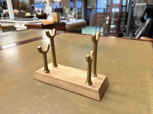 Antiek-klassiek-messing-vergroot-glas-loep-en-briefopener-op-houten-standaard-3