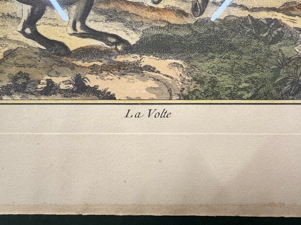 Klassiek-Oud-Antiek-Frans-Prent-La-Volte-Wortelnotenhout-Lijst-3