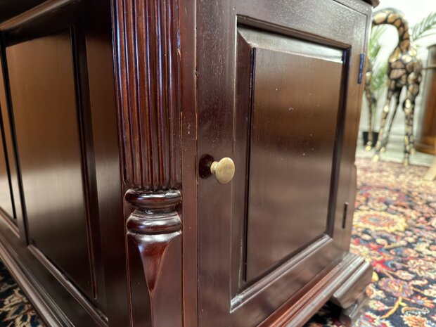 Klassiek-Engels-Antiek-Oud-Chesterfield-Bureau-Desk-Partnerdesk-met-Rood-Leder