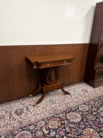 Klassieke-Antiek-Oude-Engelse-Mahoniehout-Contrabas-Sidetable-Bijzettafel-2