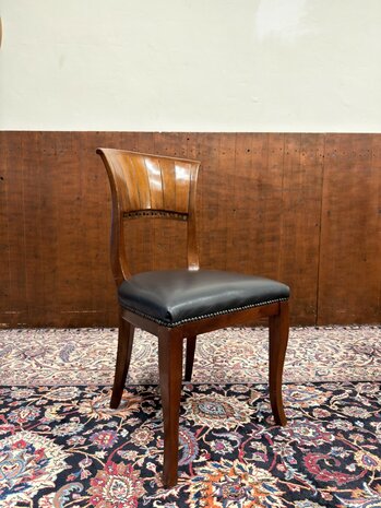 Klassiek-Engels-Antiek-Oud-Chesterfield-Set-Stoelen-Eetkamerstoelen-Stoel