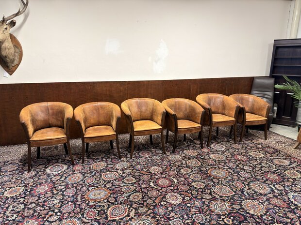 Klassiek-Engels-Antiek-Oud-Chesterfield-Schaapsleder-Schaap-Leder-Set-Stoelen-Eetkamerstoelen-Stoel