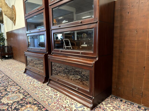 Klassiek-Oud-Antiek-Engels-Chesterfield-Mahonie-Globe-Wernicke-Boekenkast-Kast-Bibliotheekkast