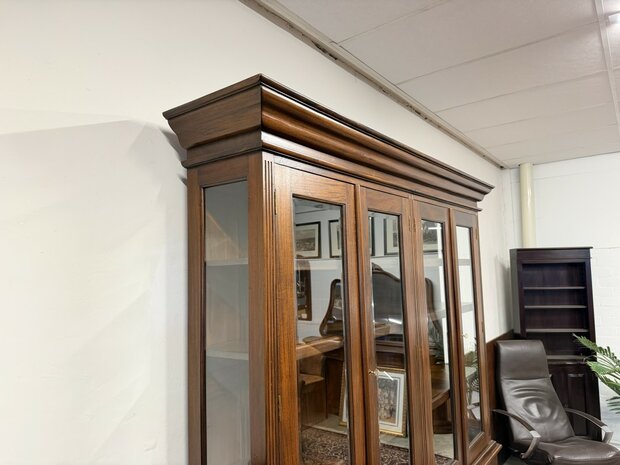 Klassiek-Engels-Antiek-Oud-Chesterfield-Mahonie-Buffetkast-Boekenkast-Kast
