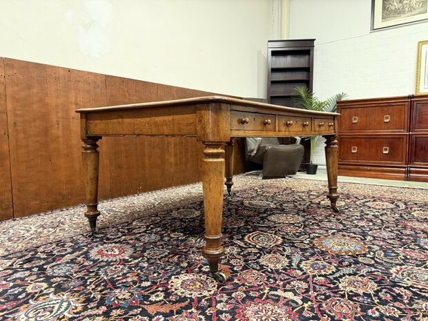 Antiek-Klassiek-Oud-Engels-Chesterfield-Schrijftafel-Bureau-Partnerdesk