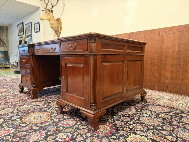 Klassiek-Engels-Oud-Antiek-Chesterfield-Vintage-Bureau-Partnerdesk-Desk-met-Groen-Leder-Ingelegd