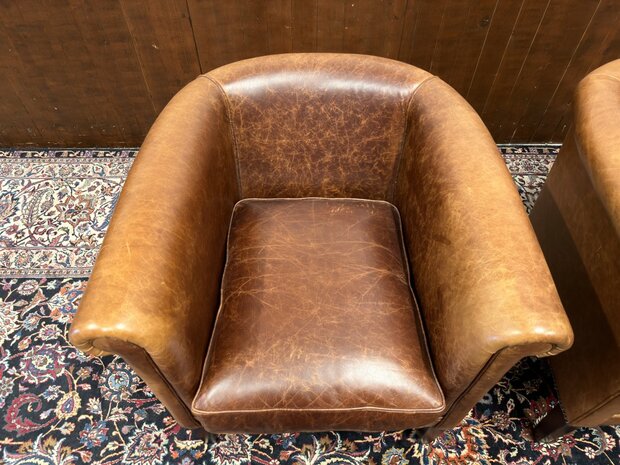 Klassiek-Oud-Antiek-Engels-Antiek-Vintage-Chesterfield-Schaap-Leder-Fauteuil-Arm-Chair-Laura-Ashley