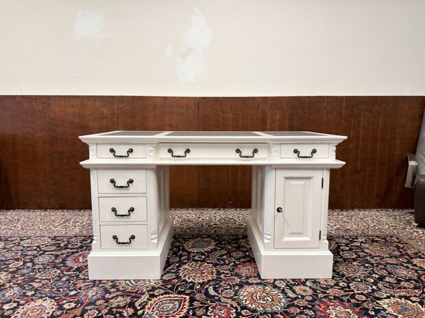 Klassiek-Oud-Antiek-Engels-Antiek-Vintage-Chesterfield-Wit-Bureau-Desk-Partnerdesk-Zwart-Leder