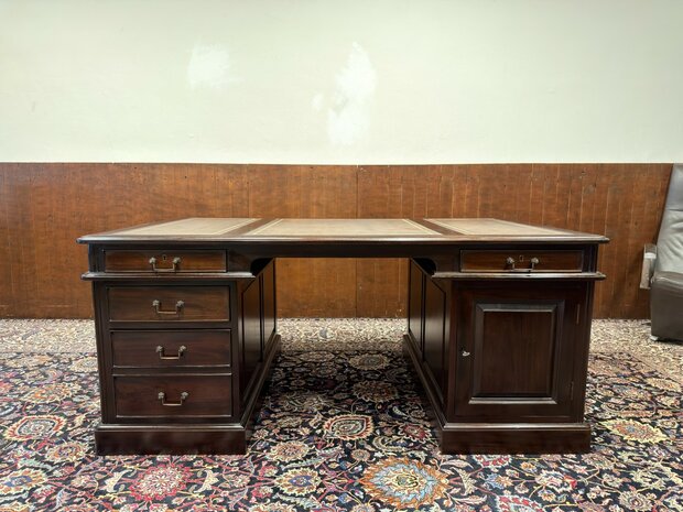 Klassiek-Oud-Antiek-Engels-Antiek-Vintage-Chesterfield-Bureau-Desk-Partnerdesk-Bruin-Leder