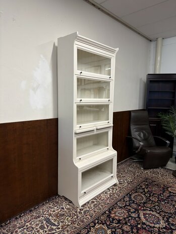 Klassiek-Engels-Vintage-Antiek-Oud-Chesterfield-Wit-Witte-Globe-Wernicke-Stijl-Boekenkast-Kast