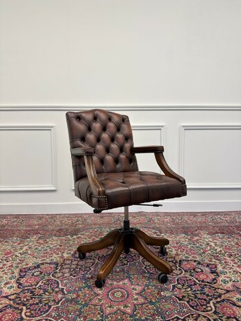 Klassiek-Engels-Oud-Antiek-Vintage-Chesterfield-Bureaustoel-President-Chair-Oxblood-Leder
